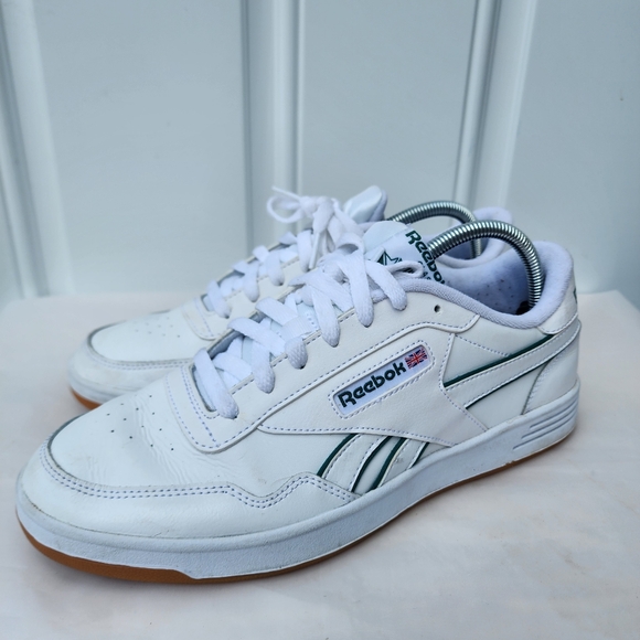 Reebok Men's Club Memt Sneaker Size 9.5 White Gum Sole - Picture 3 of 11